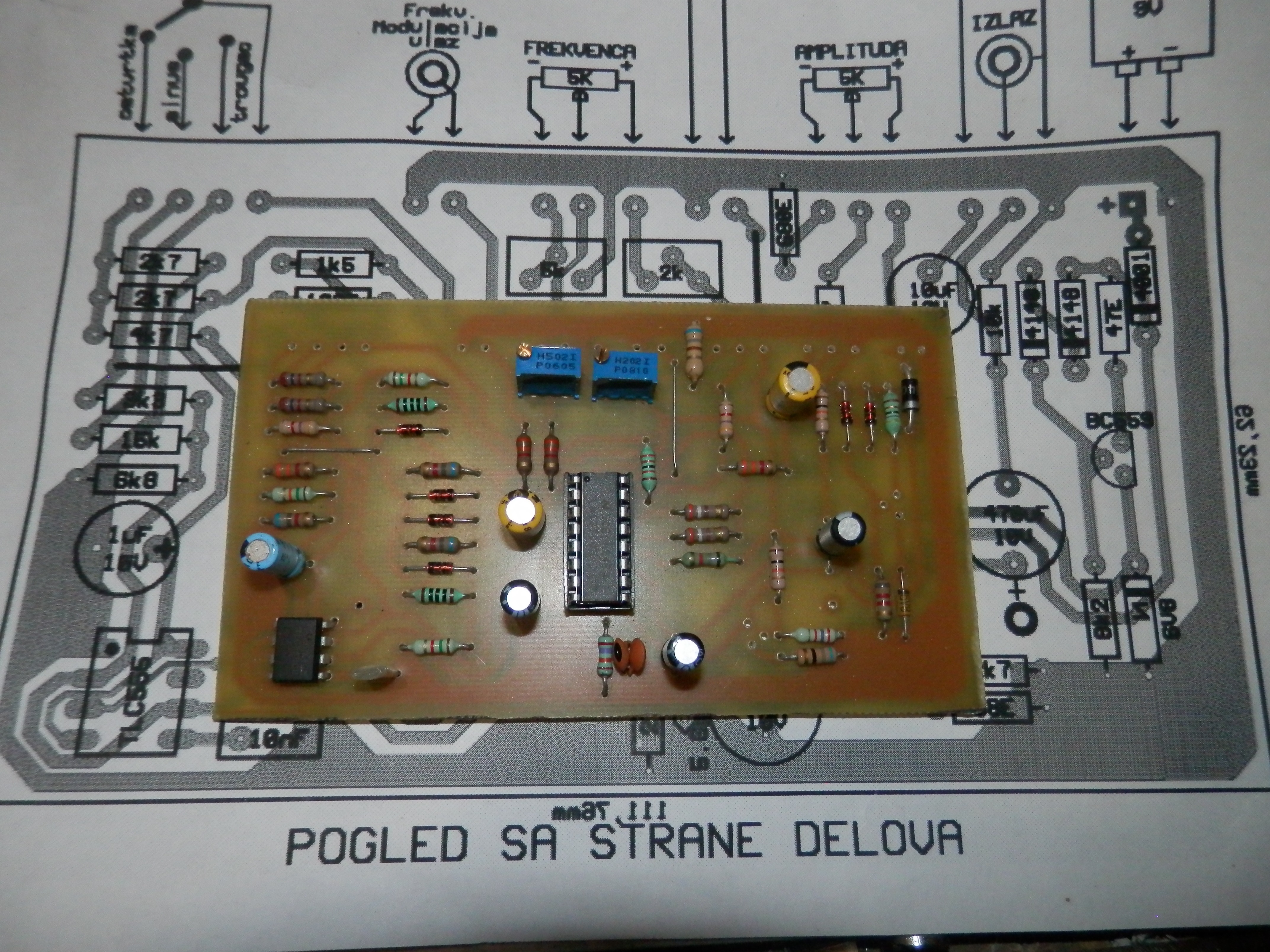 GENERATOR FUNKCIJA - Pločica (Dackotronic)