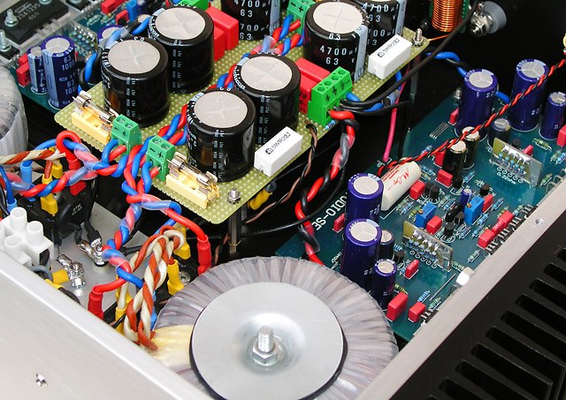 STUDIO-SE - Napajanje (viktor1986)